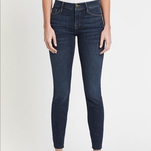 Frame Le Skinny De Jeanne Raw Edge Dark Skinny Jeans